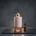 Siweiyi smart luxury mini car fragrance diffuser, photorealistic dark-premium packshot